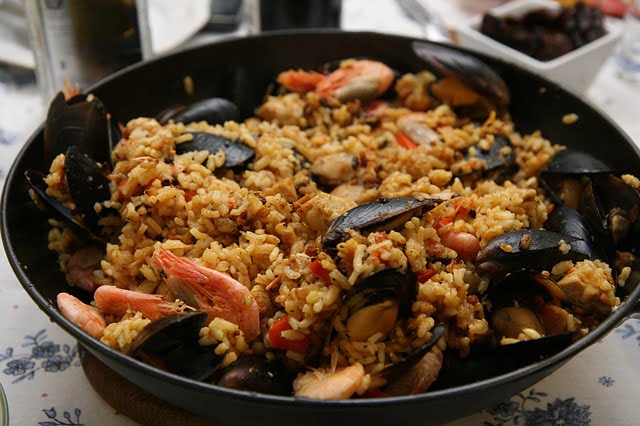 Paella di pesce ricetta