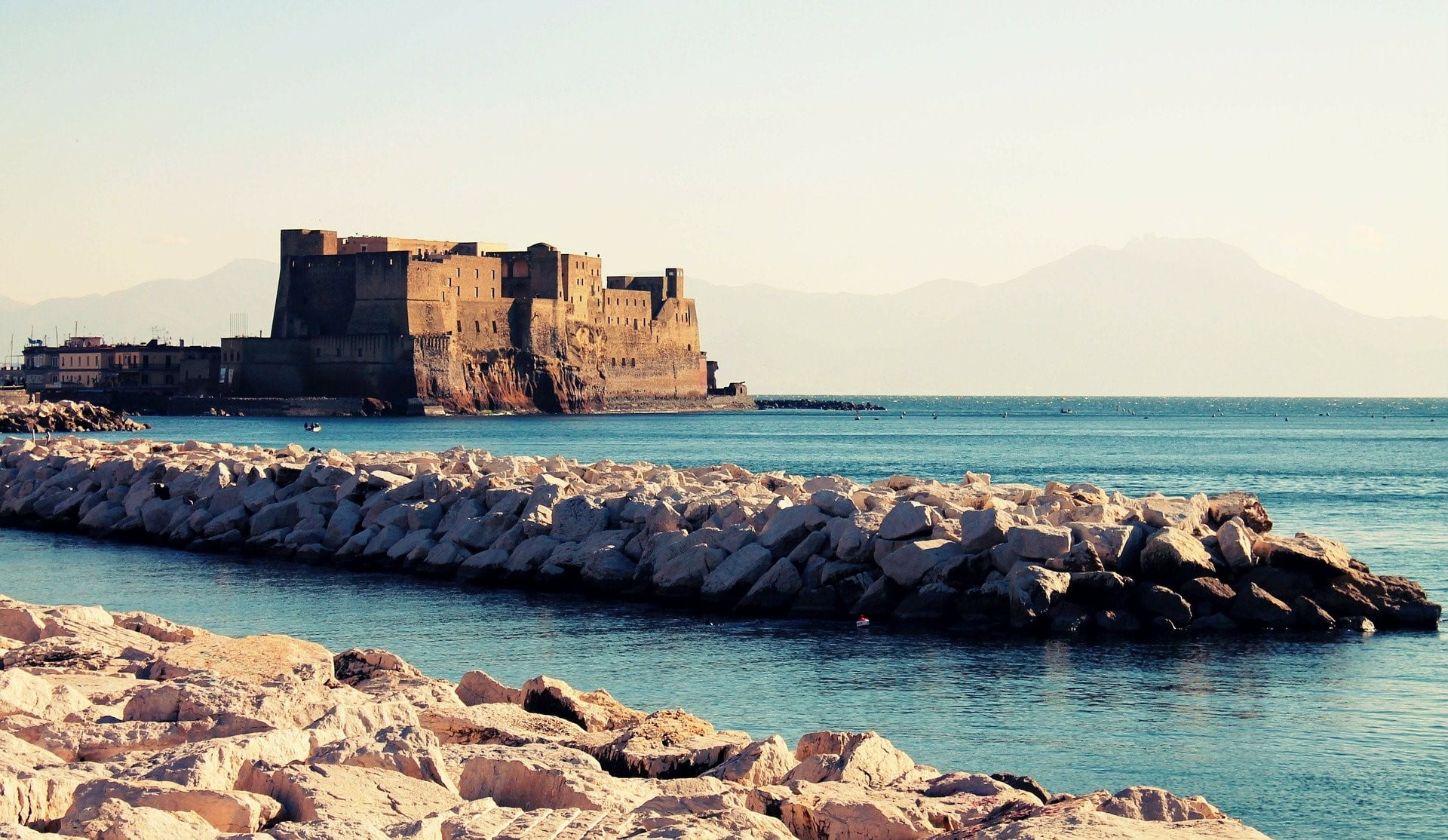 migliori passeggiate da fare a Napoli