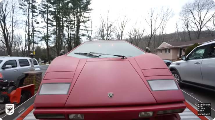 Lamborghini Countach car wash eccezionale