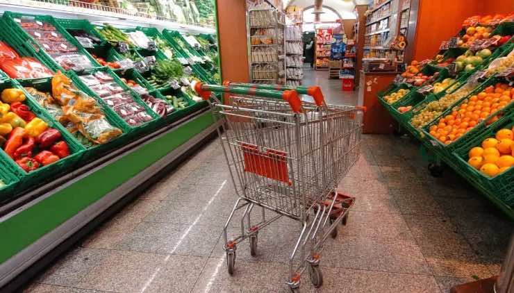 Carrello spesa supermercato